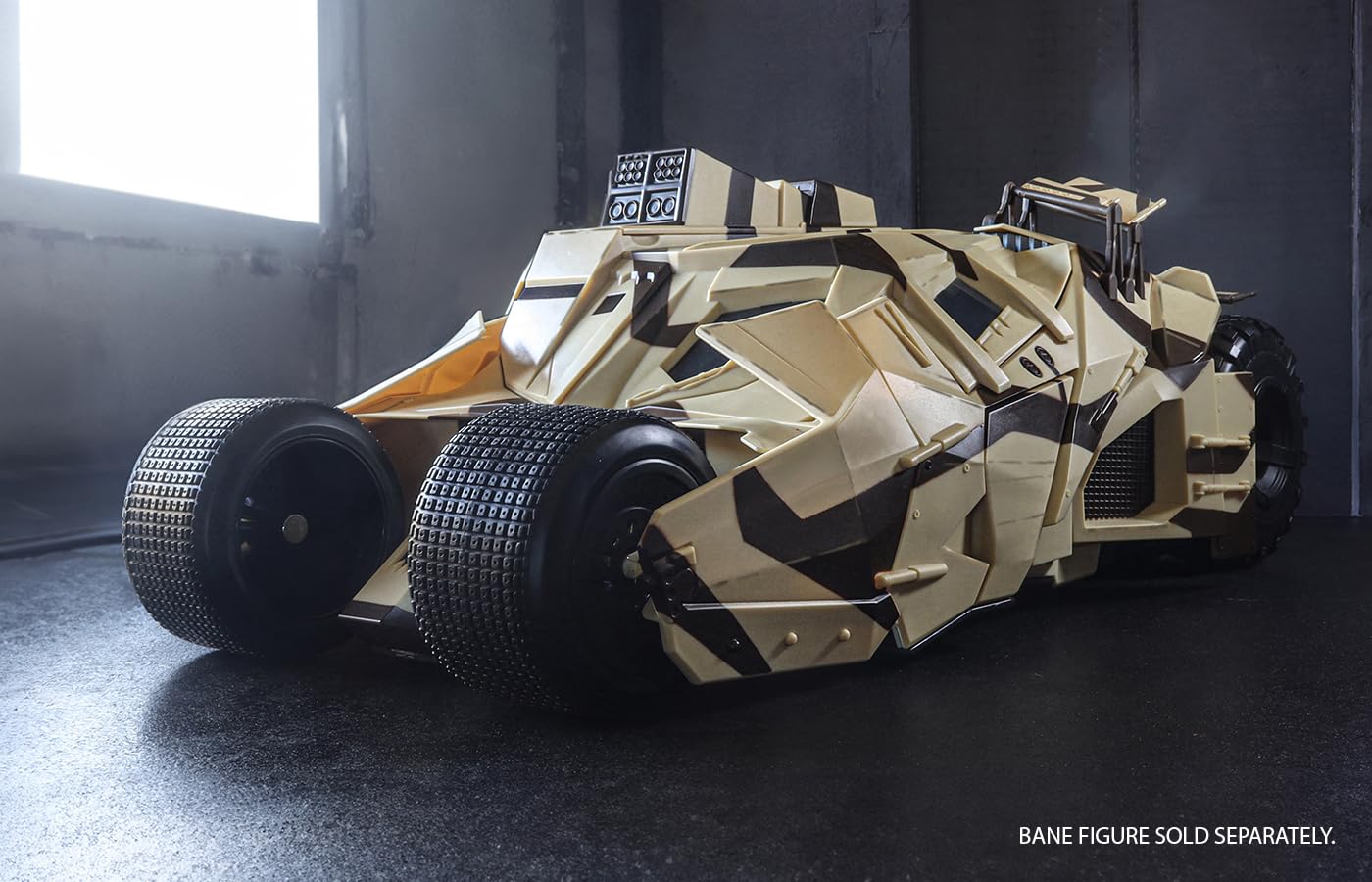 Rovinta | DC Multiverse Camouflage Tumbler – The Dark Knight Rises (Gold Label)
